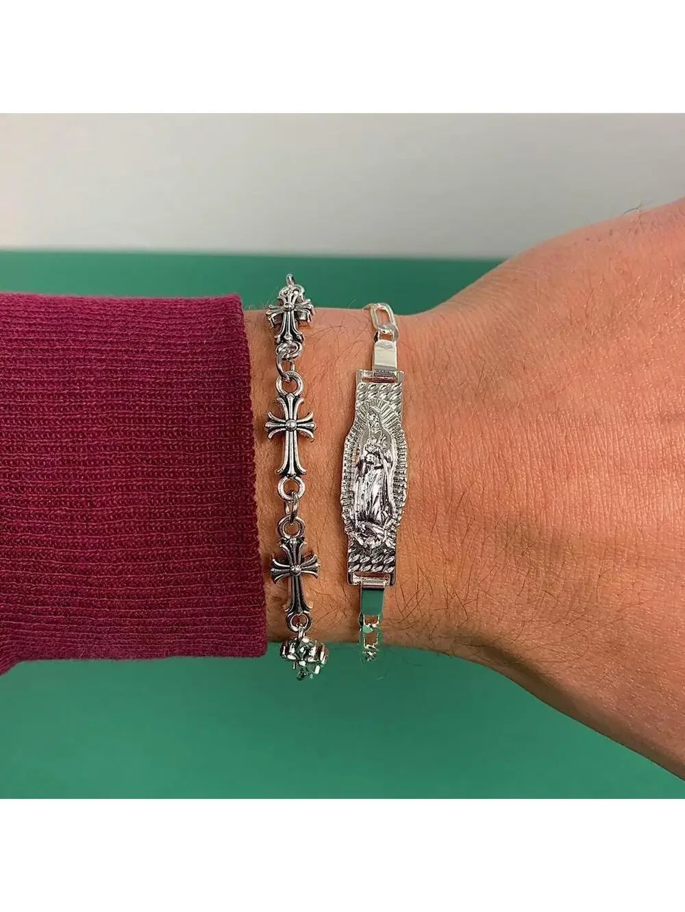 Vintage Y2k Style Silver Saint Marry Cuban Link Figaro Bracelet. Unisex. 8
